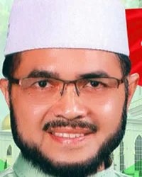 Nik Muhammad Zawawi bin Salleh