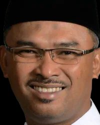 Datuk Seri Ir Idris Haron
