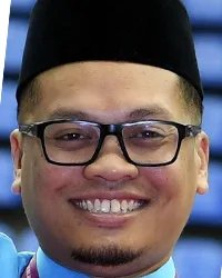 Nik Nazmi bin Nik Ahmad