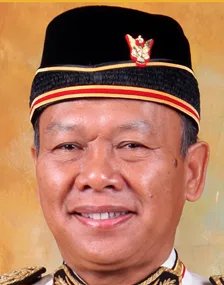 Peter Nansian anak Ngusie